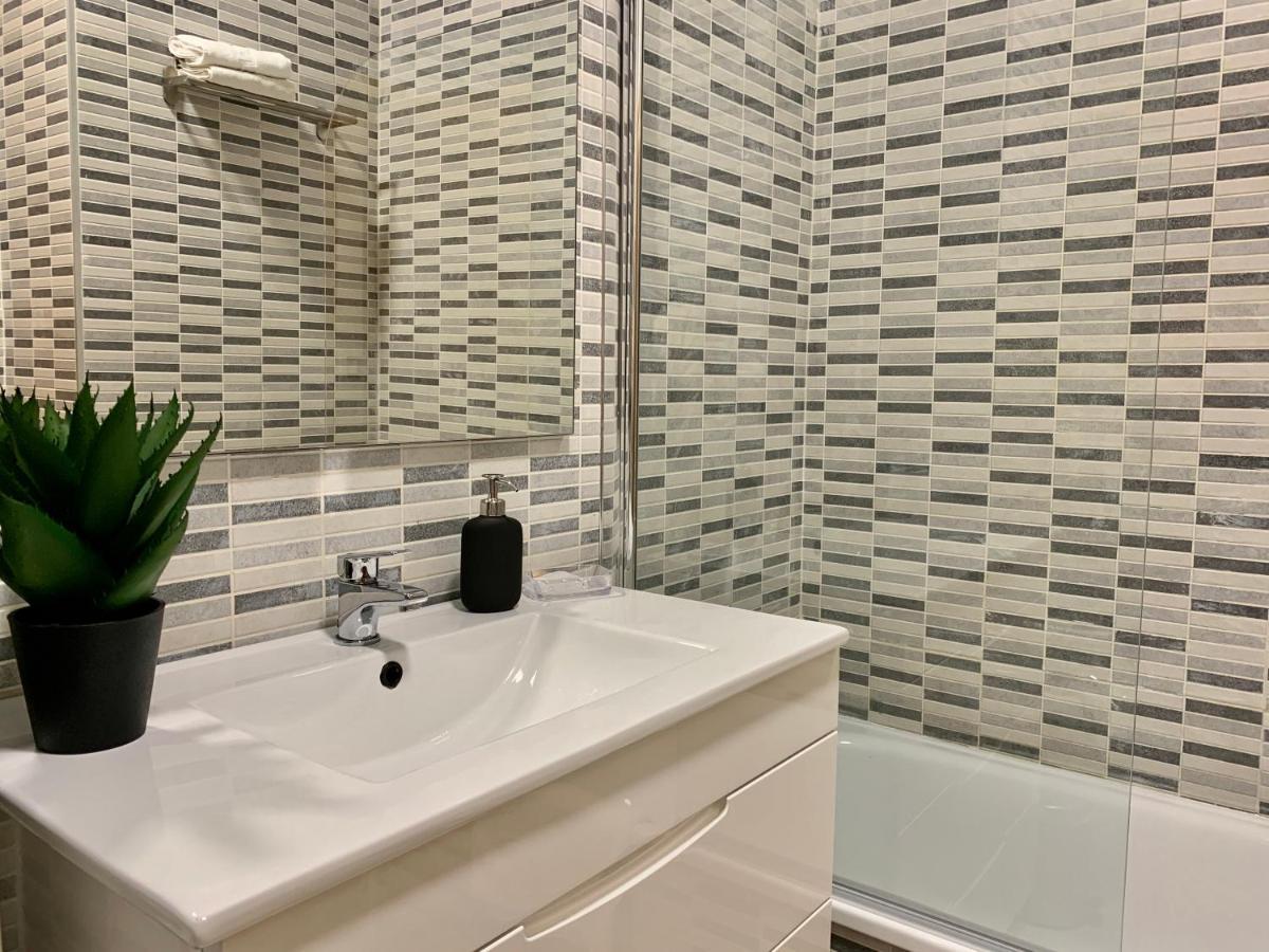 Homely Malaga Refino Bajo G6 Y F6 Ngoại thất bức ảnh